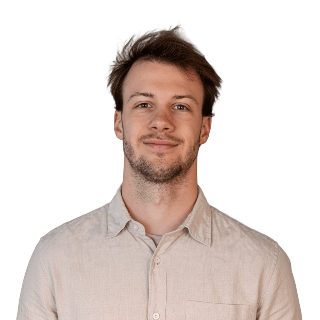 Lennard Schmidt headshot